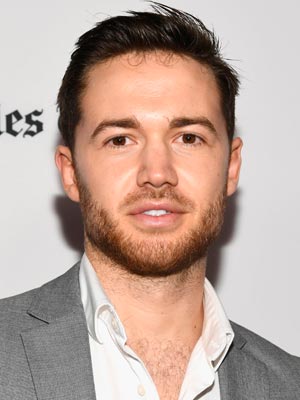 Том Эйнсли Tom Ainsley - Чарли